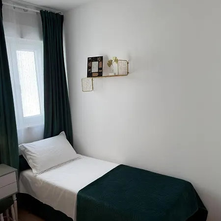 Modern Olive 30 Meters From The In * Duće